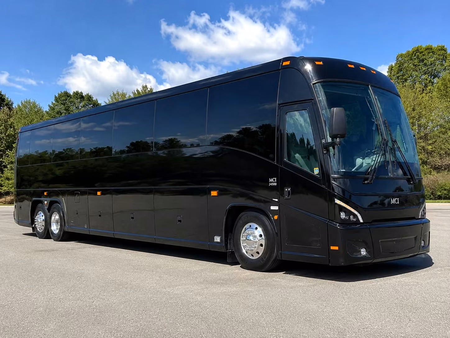 airport transfers for corporate groups flying through fll and mia