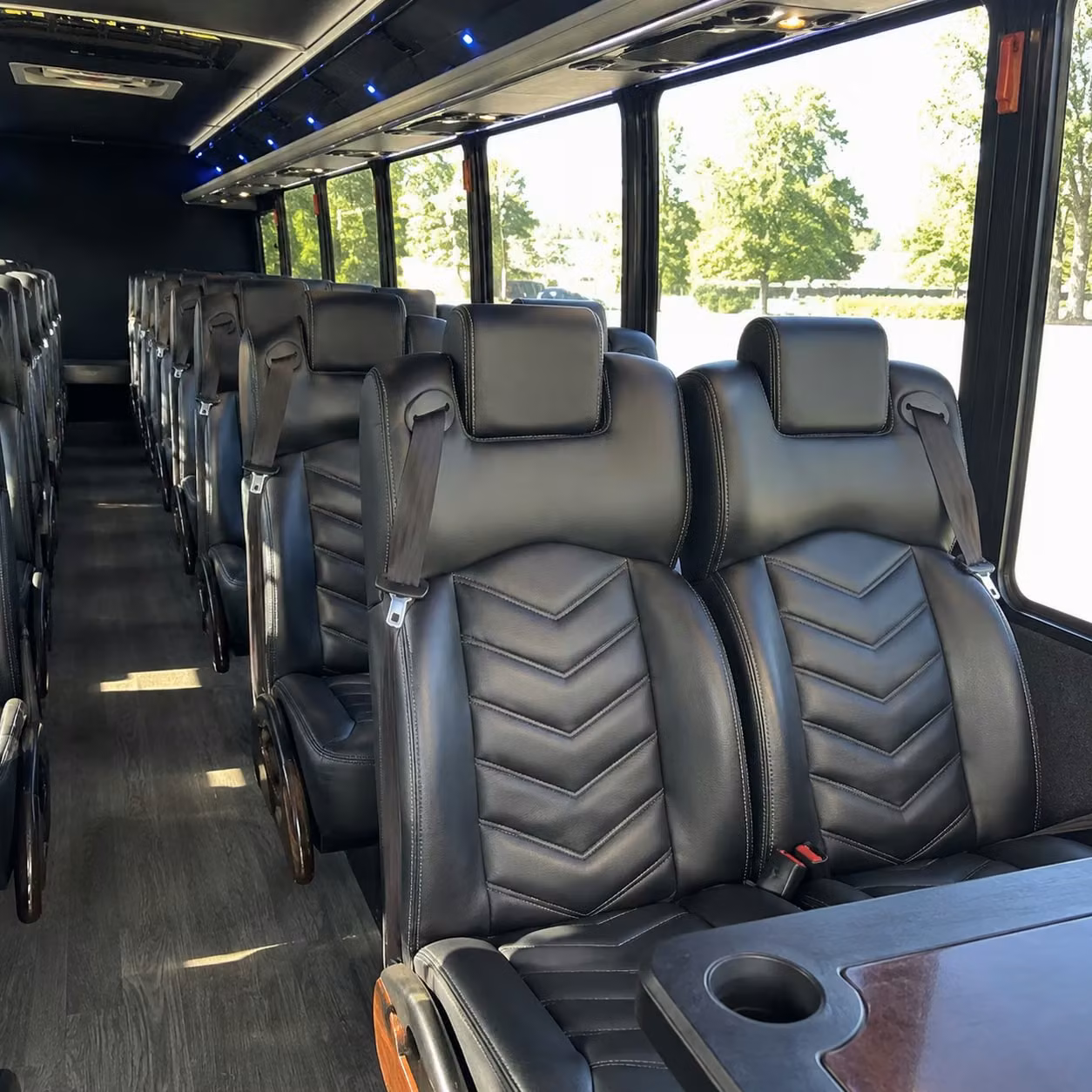 coral springs 30 passenger minibus rental